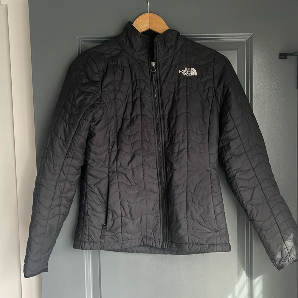 Women’s The NorthFace winter jacket